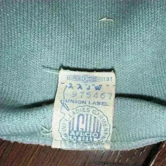 Vintage 1950’s/60’s Robin Egg Blue Cardigan - Picture 11 of 12